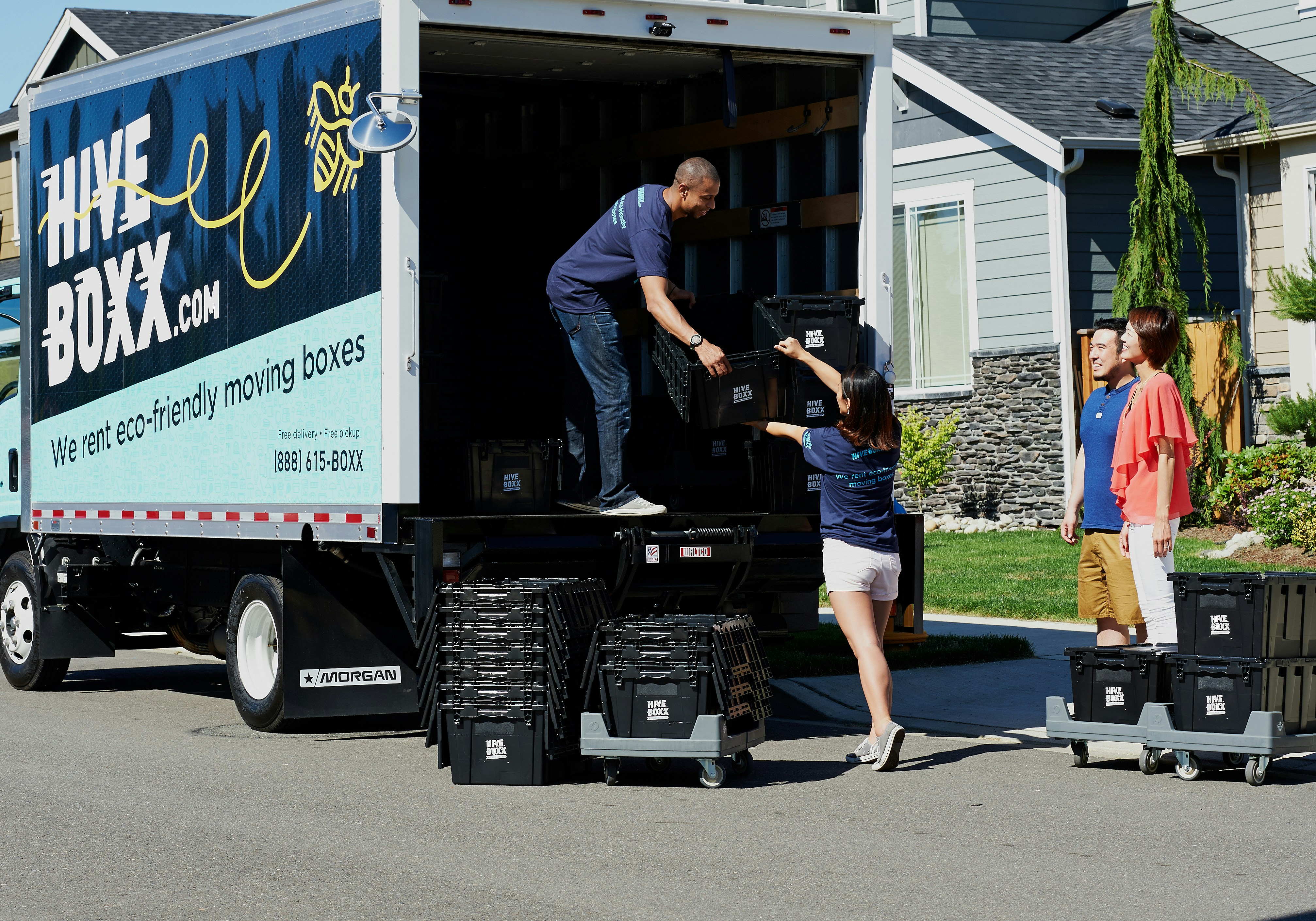 Professional moving service with customers